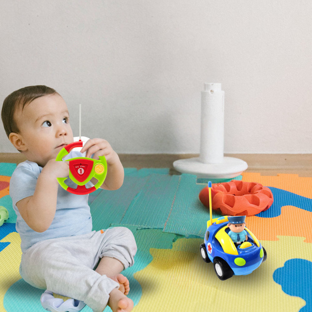 RC Cartoon Car - Fast & Fun 4