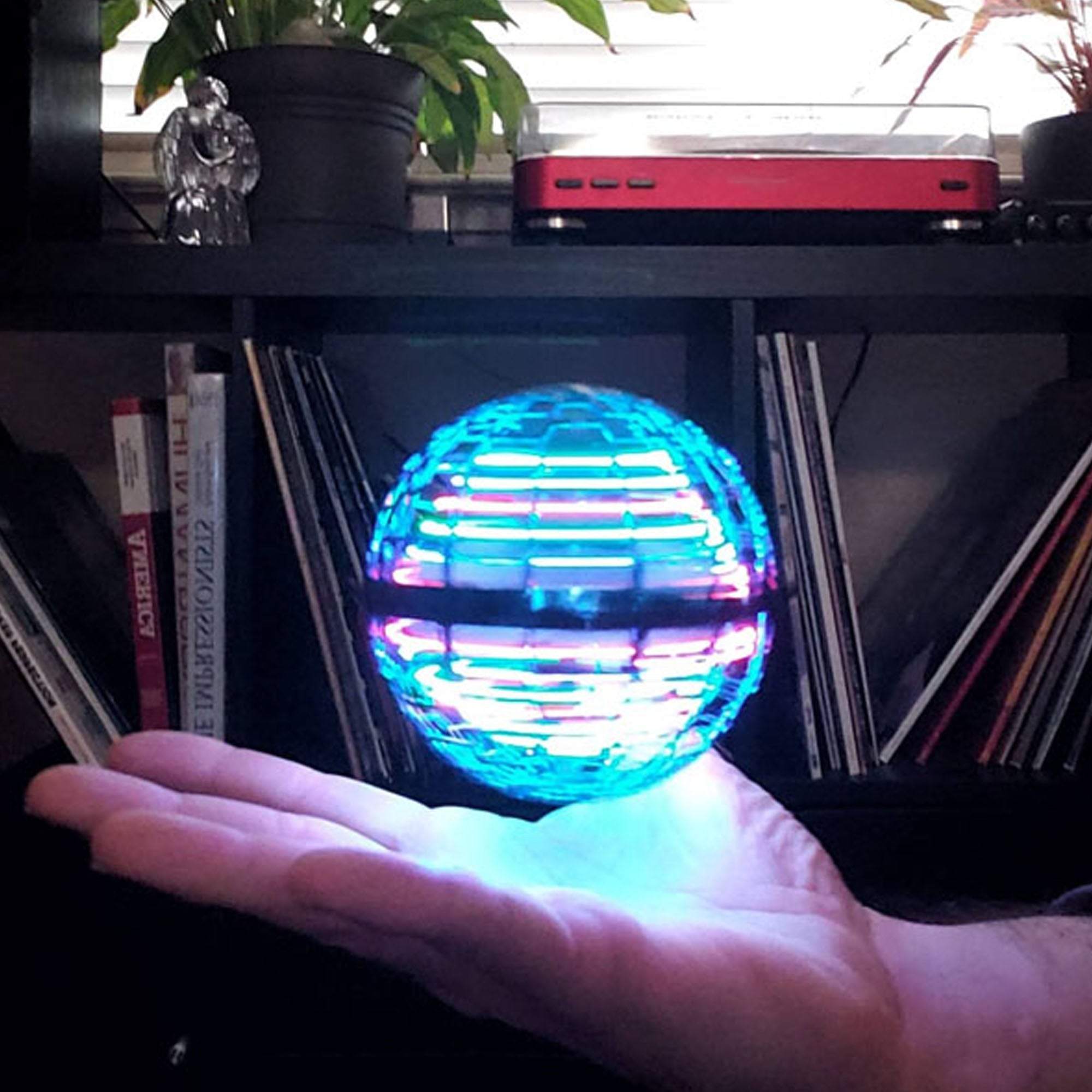 Flying Spinner Orb Toy – Fun Indoor & Outdoor Drone for Children