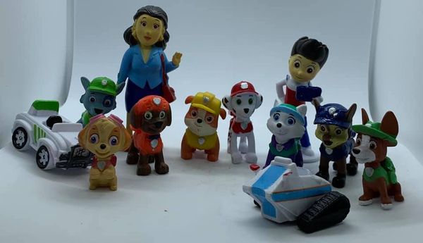 6-Pack Handmade XL Kids Bath Bombs with Surprise Paw Patrol Figures