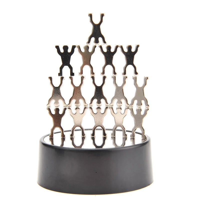 Pyramid formation of magnetic figures built on a platform