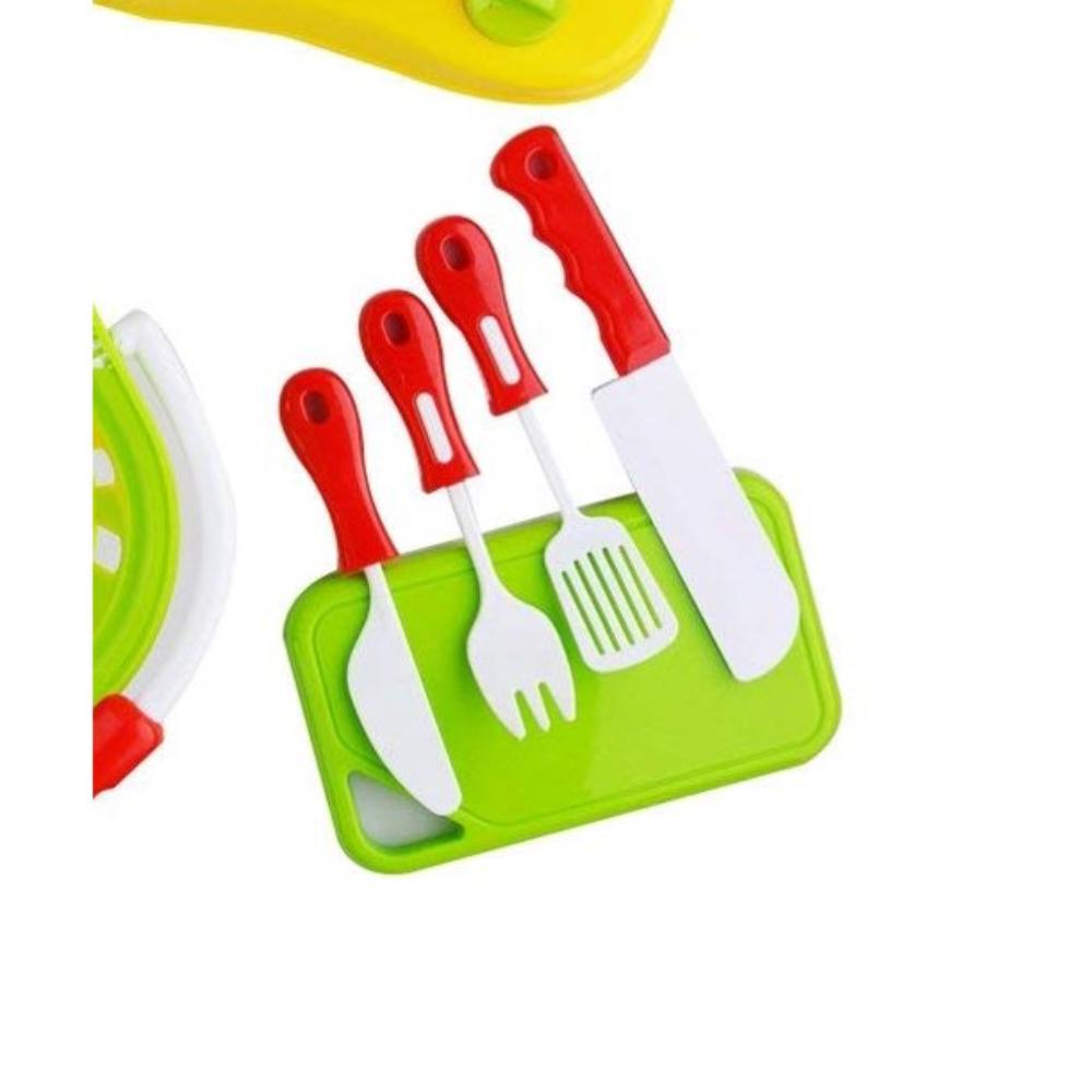 Food pretend playset featuring play food toys with kitchen utensils and cutting board for children